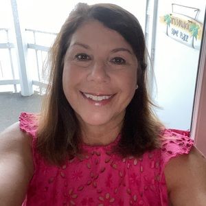 Meet your Posher, Kimberly